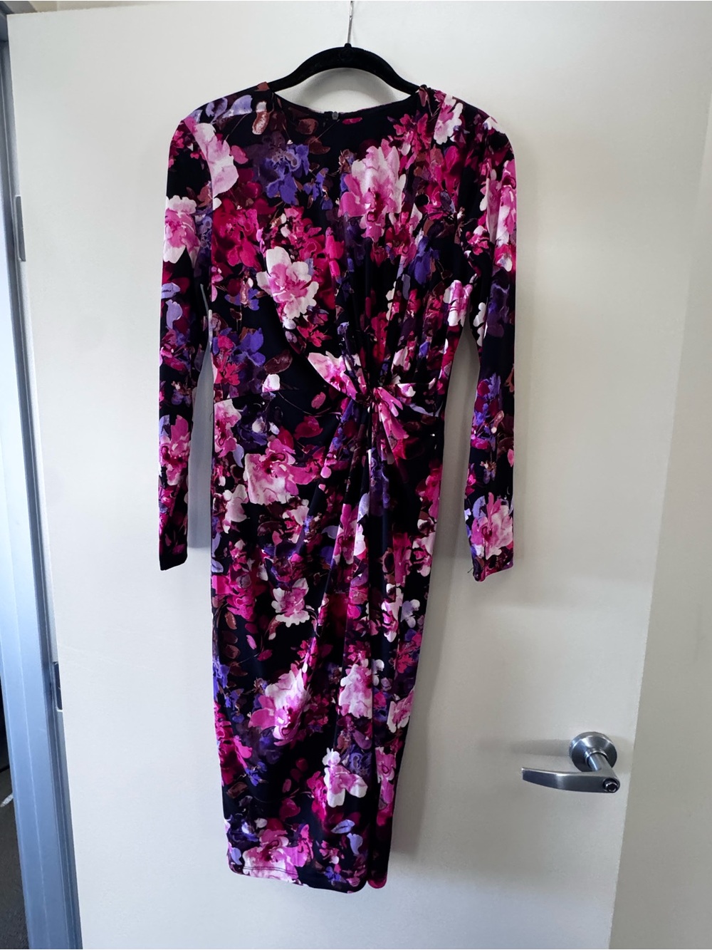 Maggy London Long Sleeve Floral Twist-Front Midi Dress in Fuchsia and Purple